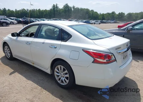 2014 Nissan Altima 2.5 S z USA, uszkodzony, nr VIN 1N4AL3AP7EC146867
